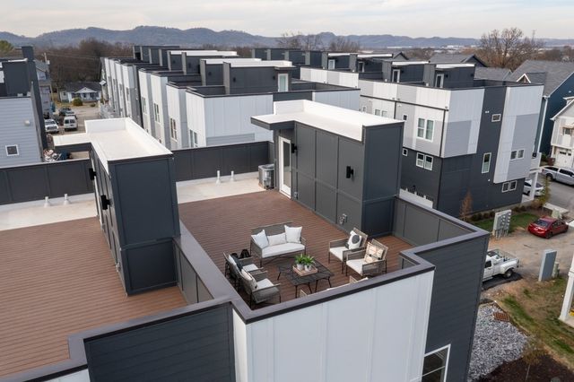 306 Becanni Ln, Nashville, TN 37209