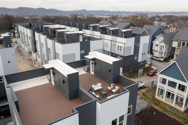 306 Becanni Ln, Nashville, TN 37209