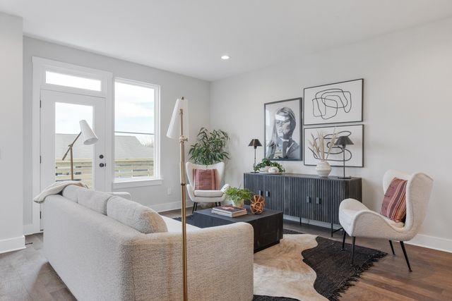 306 Becanni Ln, Nashville, TN 37209