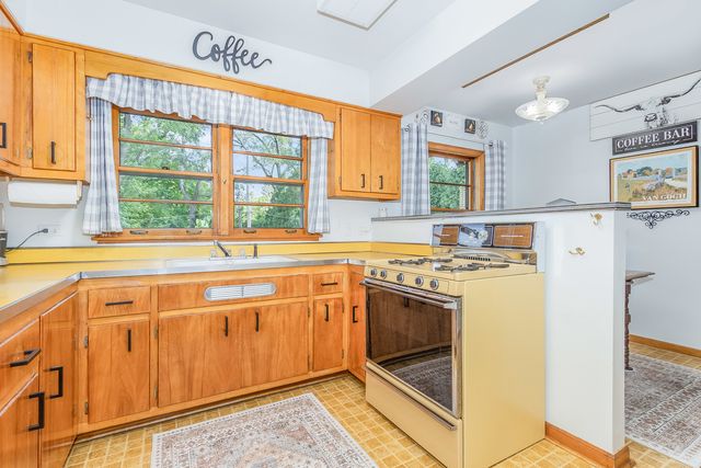 308 Sheldon Avenue, Downers Grove, IL 60515