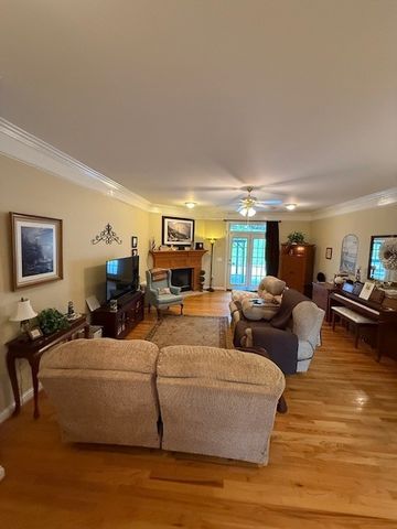 1289 Teddys Pl, Mount Juliet, TN 37122