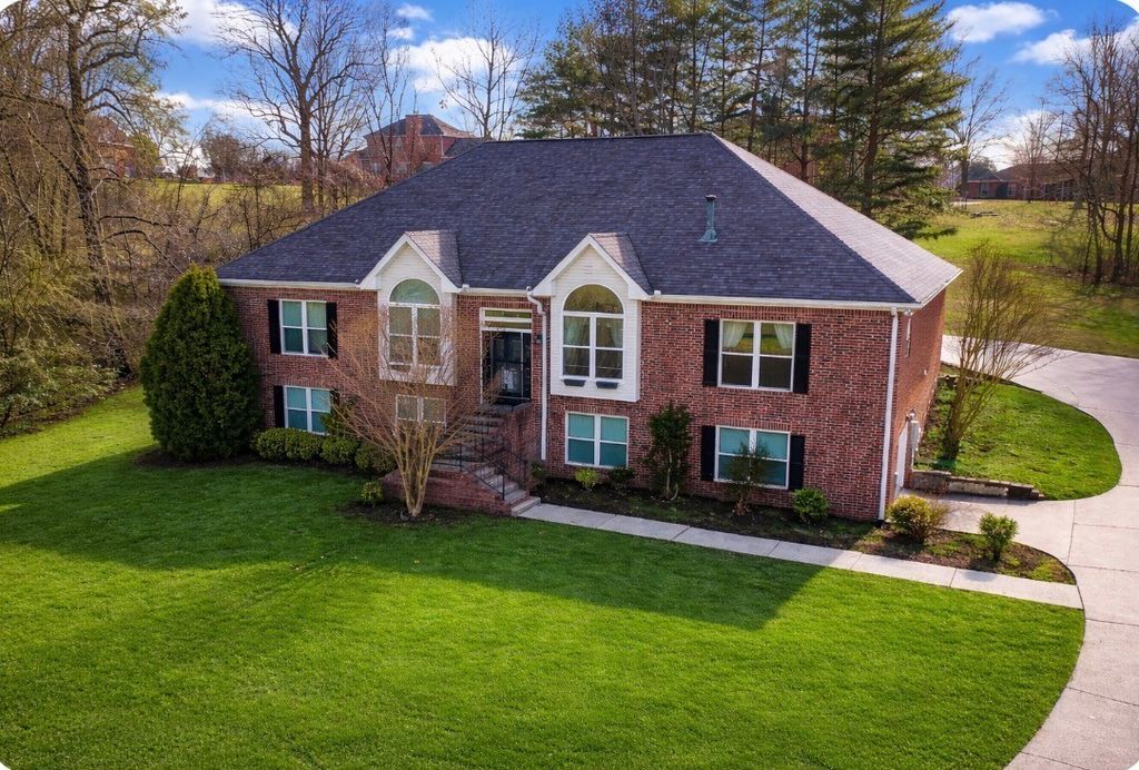 1289 Teddys Pl, Mount Juliet, TN 37122