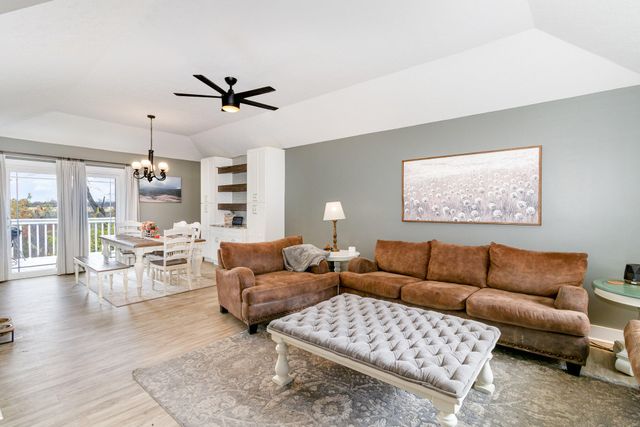 1875 Barnes Road, Williamstown, KY 41097