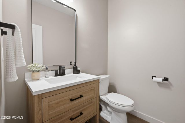 2088 S 2200 West, Woods Cross, UT 84087