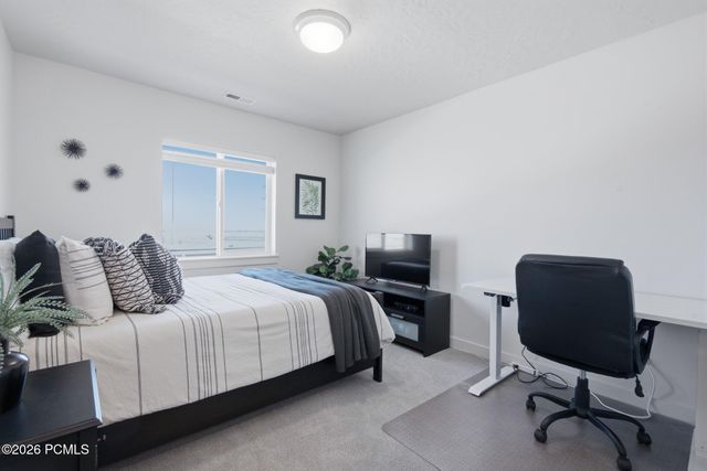 2088 S 2200 West, Woods Cross, UT 84087