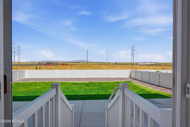 2088 S 2200 West, Woods Cross, UT 84087