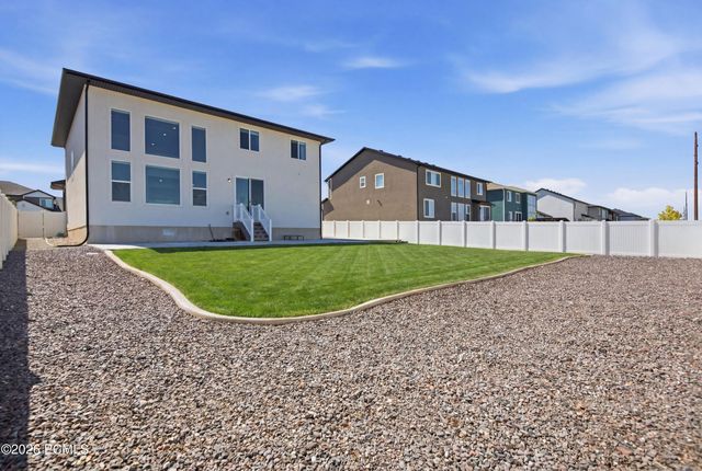 2088 S 2200 West, Woods Cross, UT 84087
