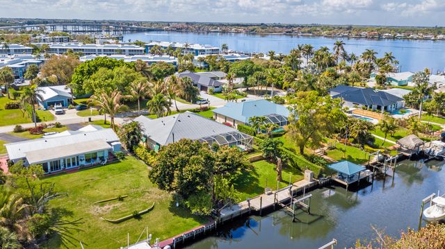 510 SW South Carolina Drive, Stuart, FL 34994