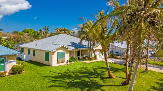 510 SW South Carolina Drive, Stuart, FL 34994