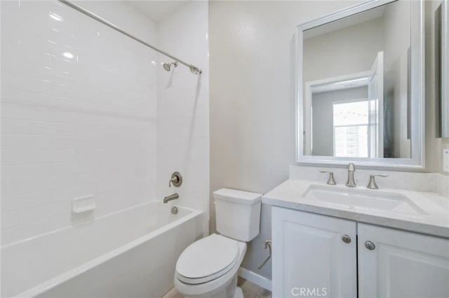 108 Pacer, Irvine, CA 92618