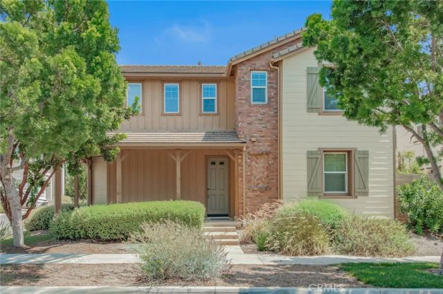108 Pacer, Irvine, CA 92618