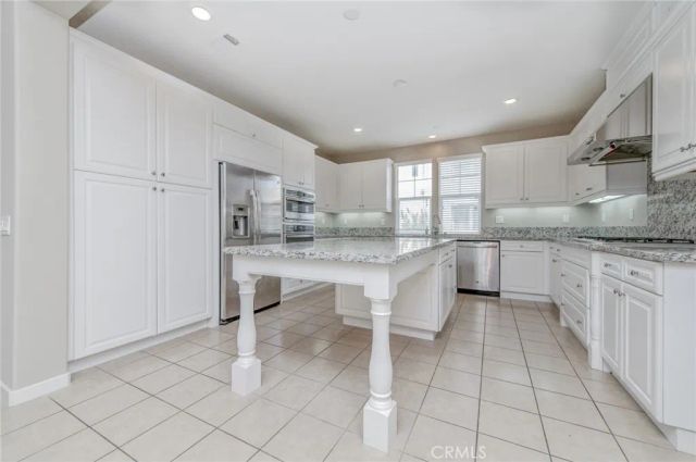 108 Pacer, Irvine, CA 92618