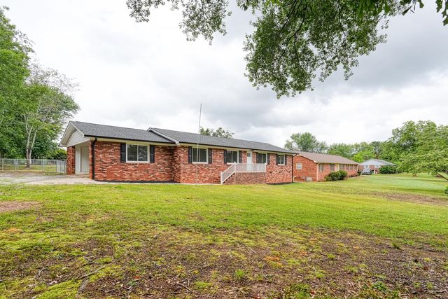 222 Northgate Circle, Boiling Springs, SC 29316
