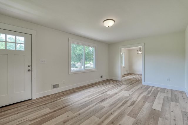 222 Northgate Circle, Boiling Springs, SC 29316
