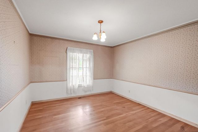 1149 W Benjamin Holt Dr, Stockton, CA 95207