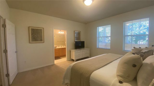 3880 82ND AVENUE CIRCLE E 101, Sarasota, FL 34243