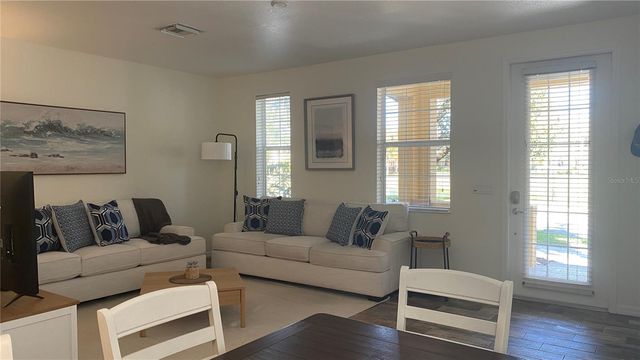 3880 82ND AVENUE CIRCLE E 101, Sarasota, FL 34243