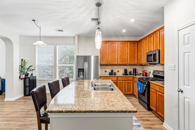 14504 Broadwinged Hawk DR, Austin, TX 78738