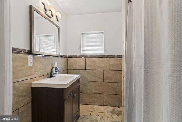 226 PARKER AVE, Oaklyn, NJ 08107