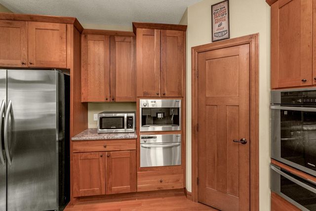 908 87th Avenue, Hudson, WI 54016