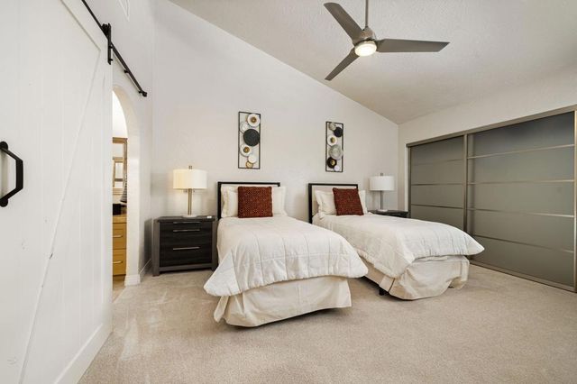 38659 Nasturtium Way, Palm Desert, CA 92211