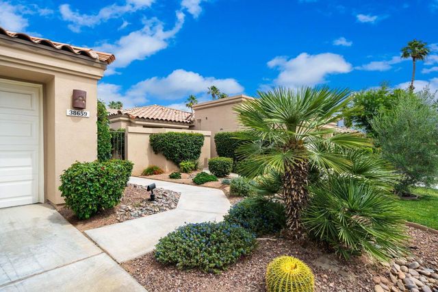38659 Nasturtium Way, Palm Desert, CA 92211