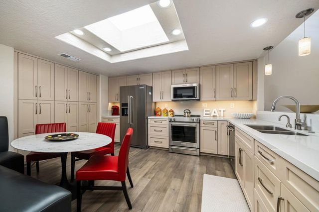 38659 Nasturtium Way, Palm Desert, CA 92211