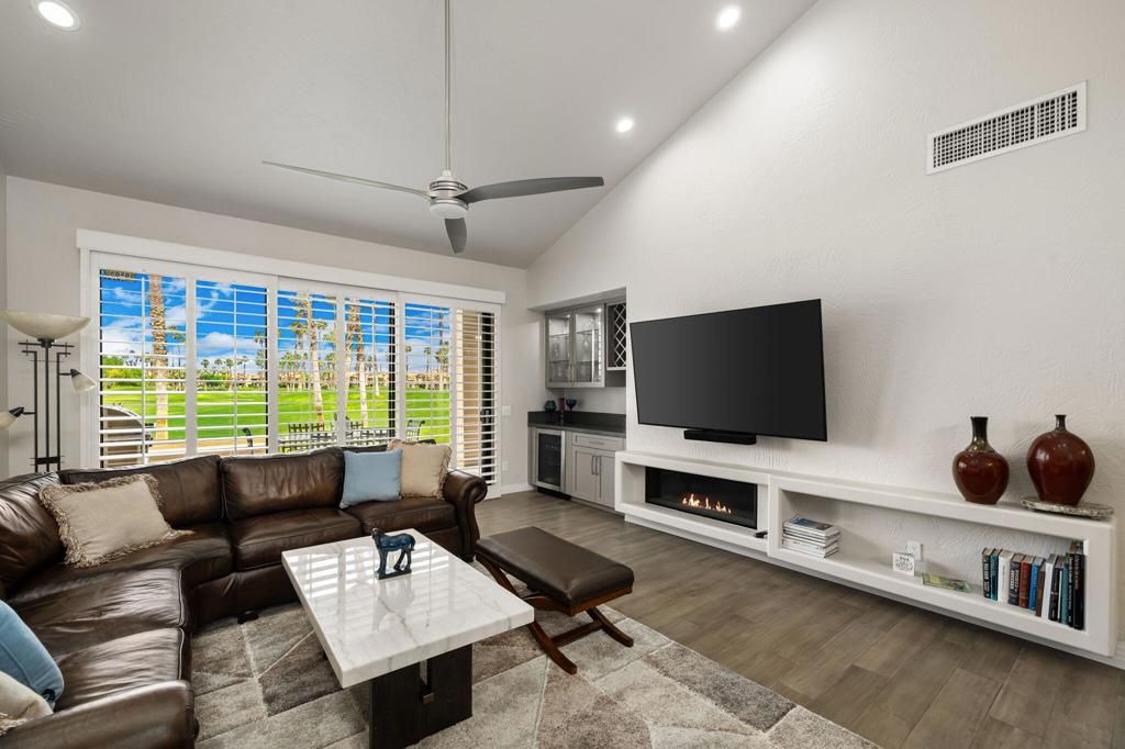 38659 Nasturtium Way, Palm Desert, CA 92211