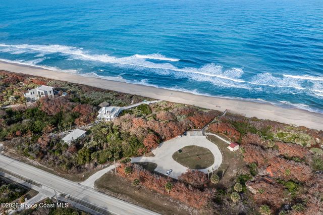 935 Falcon Drive, Micco, FL 32976