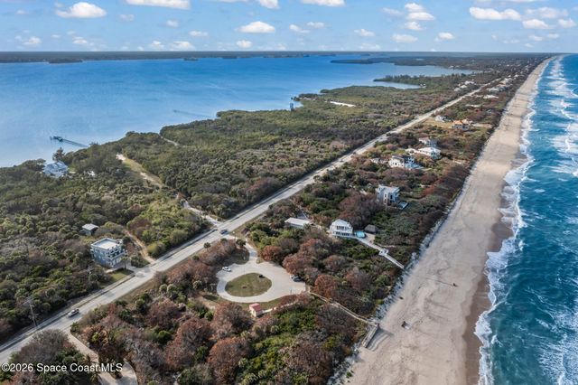 935 Falcon Drive, Micco, FL 32976