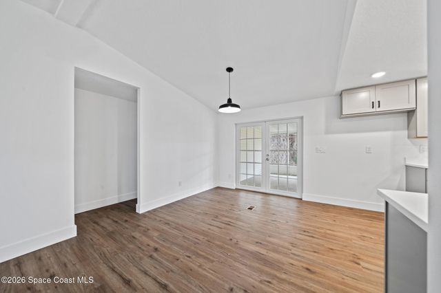 935 Falcon Drive, Micco, FL 32976