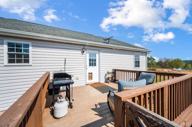 401 Reedy Spring Road, Spout Spring, VA 24593