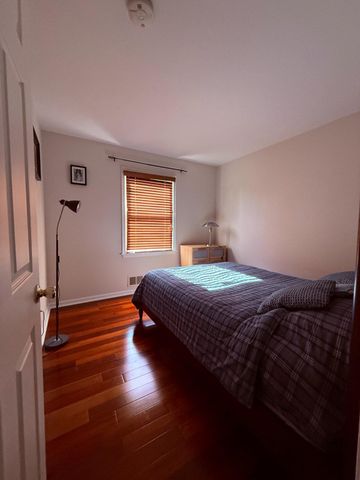 3 DANNYS, Princeton Junction, NJ 08550