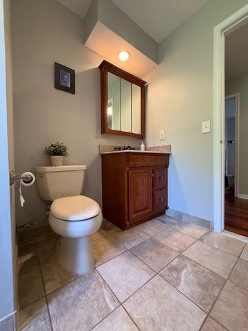 3 DANNYS, Princeton Junction, NJ 08550
