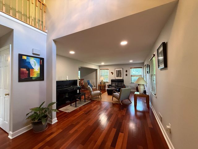 3 DANNYS, Princeton Junction, NJ 08550
