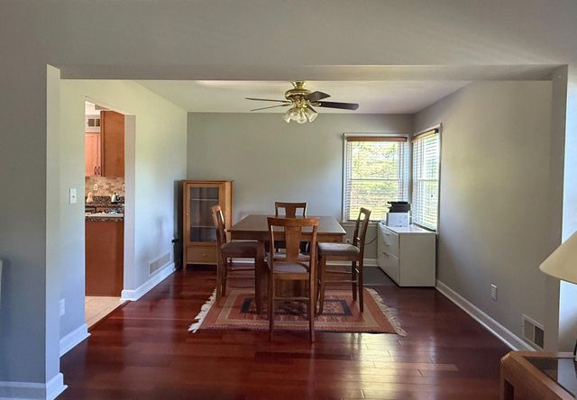 3 DANNYS, Princeton Junction, NJ 08550