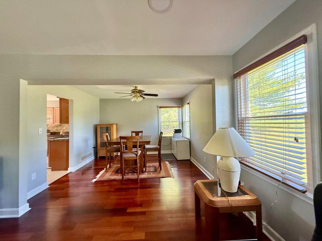 3 DANNYS, Princeton Junction, NJ 08550
