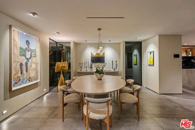 1087 Moraga Drive, Los Angeles, CA 90049