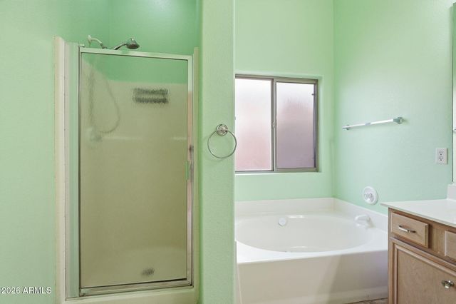 1561 E BLACK DIAMOND Drive, Gilbert, AZ 85296