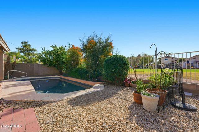 1561 E BLACK DIAMOND Drive, Gilbert, AZ 85296