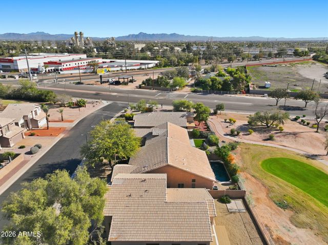 1561 E BLACK DIAMOND Drive, Gilbert, AZ 85296