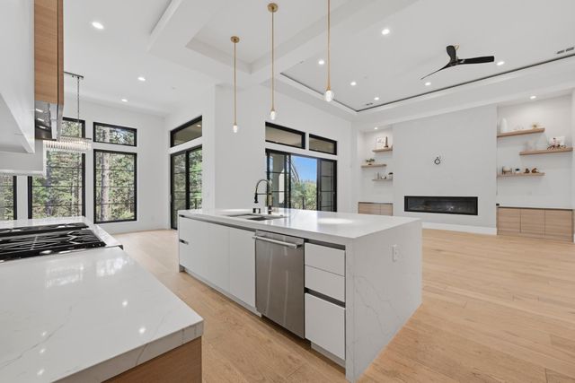 1455 Lodge View Dr, Meadow Vista, CA 95722
