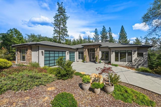 1455 Lodge View Dr, Meadow Vista, CA 95722