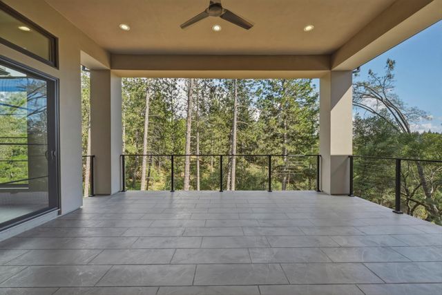 1455 Lodge View Dr, Meadow Vista, CA 95722