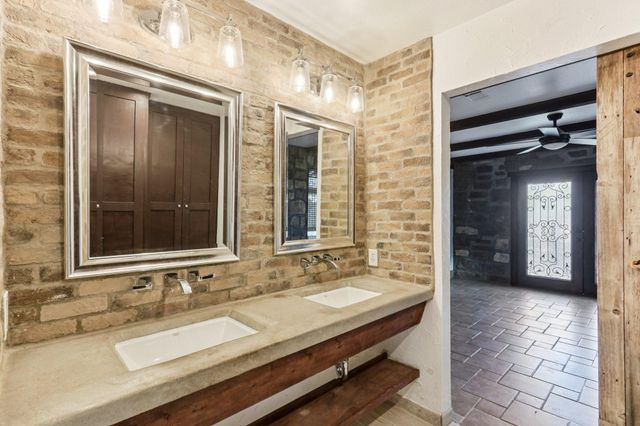 24369-2 Bingham Creek RD 12, Leander, TX 78641