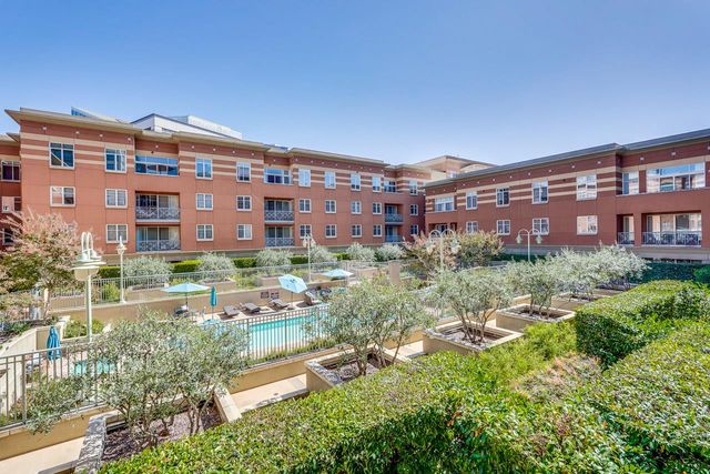 130 E San Fernando Street 407, San Jose, CA 95112