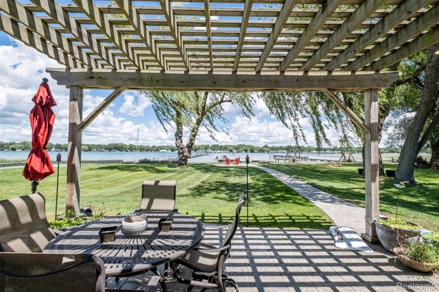 2100 N Channel Drive, Clay Township, MI 48028