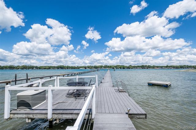 2100 N Channel Drive, Clay Township, MI 48028