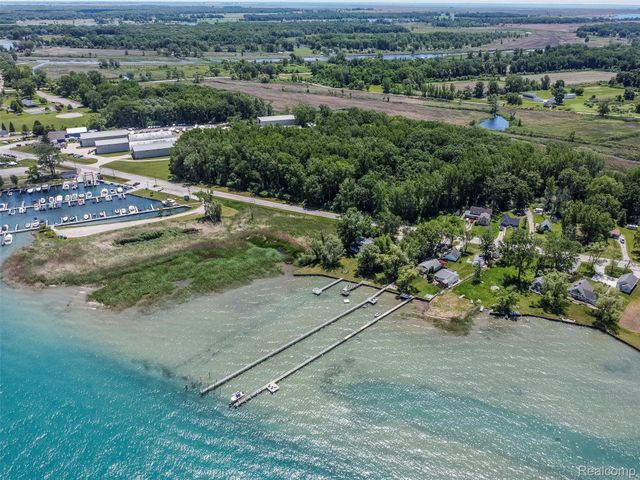 2100 N Channel Drive, Clay Township, MI 48028