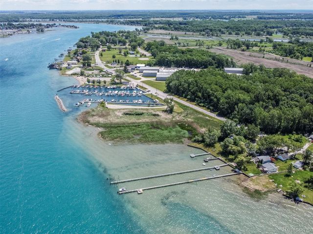 2100 N Channel Drive, Clay Township, MI 48028